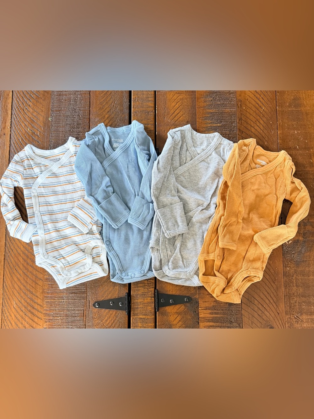 Simple Joys by Carters newborn Side Snap bodysuits